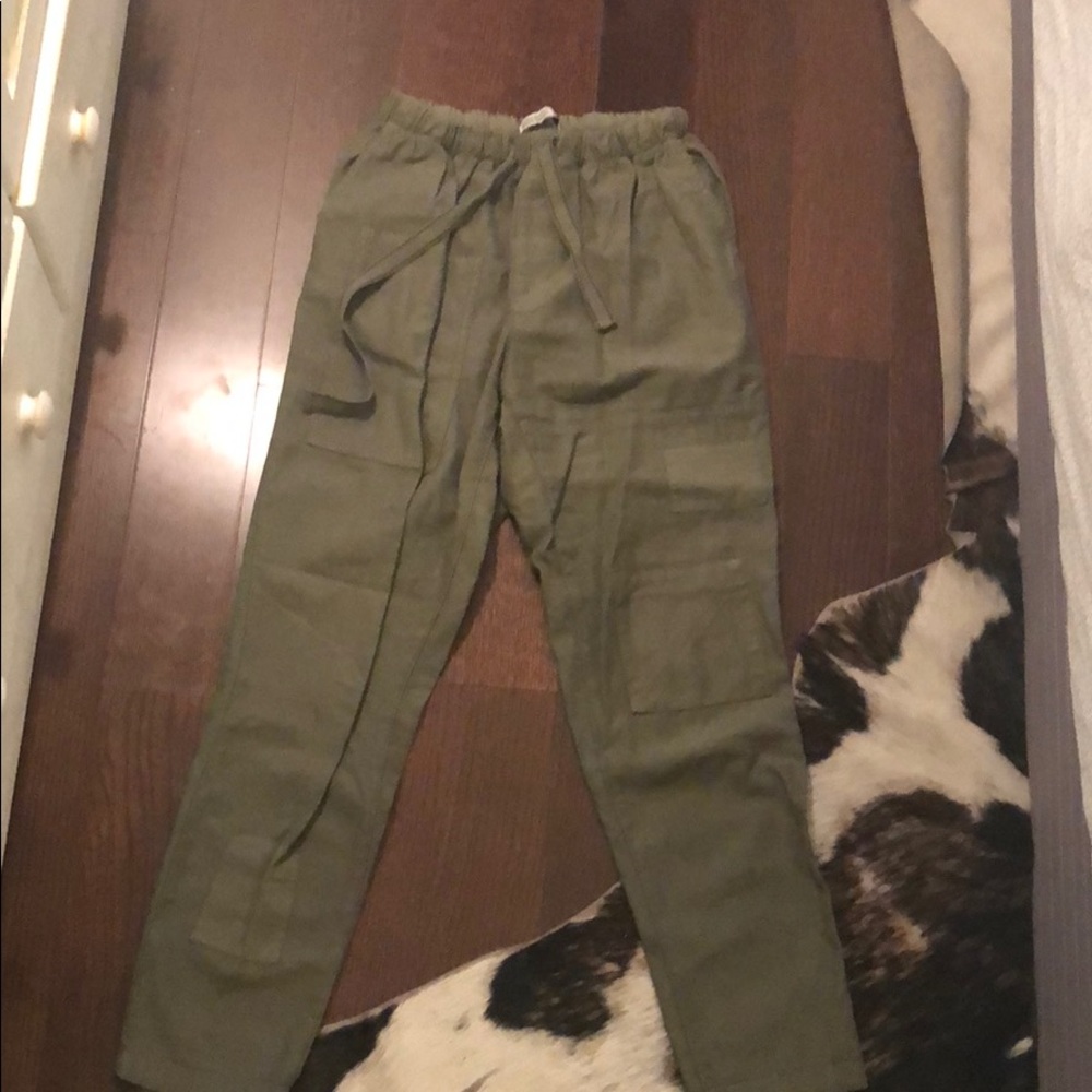 High waisted olive cargo pants